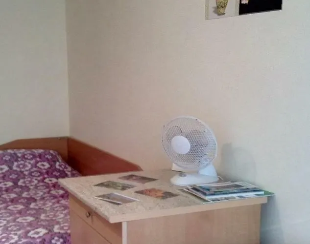 флора - гр.приморско ммц Appartement *